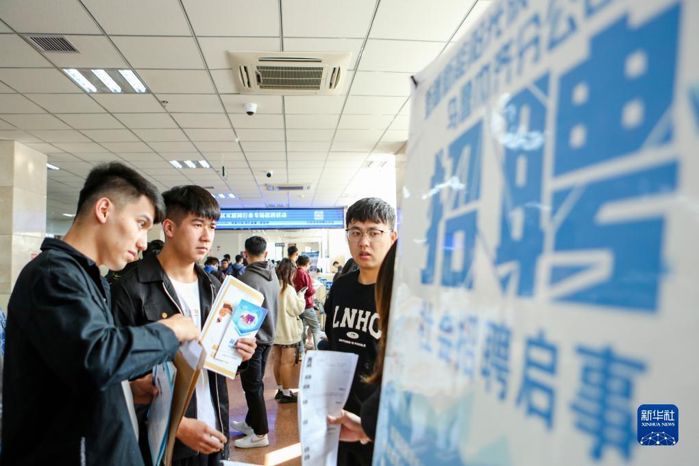 小美斗地主电脑版下载官方下载